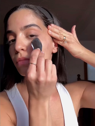 4 Benefits of Gua Sha At Home For Your Best Skin